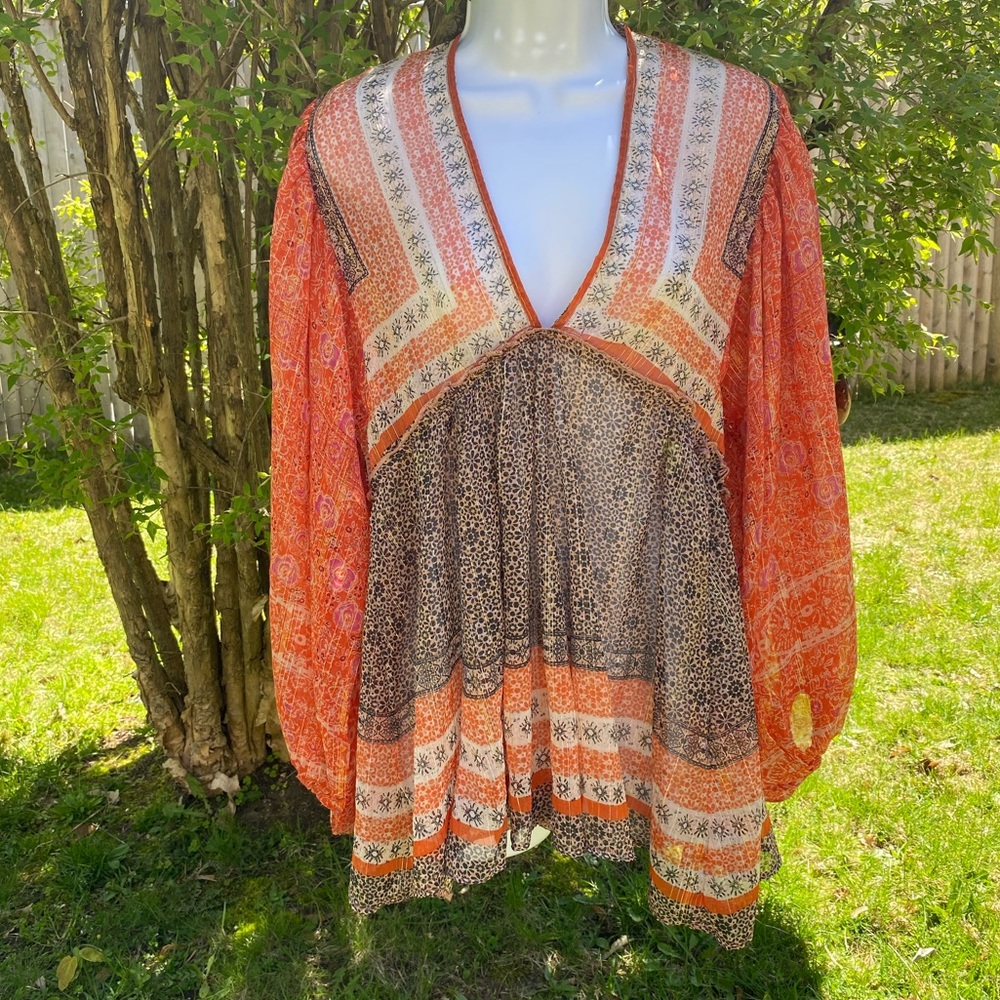 Free People Flowy Oversized Peach Top Blouse Shimmering Threads EUC
